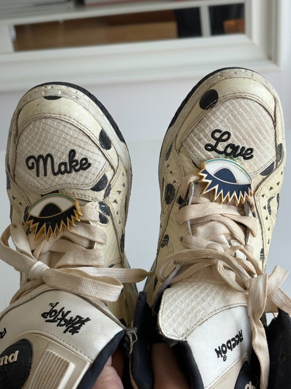 Retro Reebok Pump High Tops - Picture 4 of 10